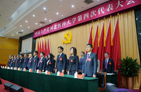 開幕唱國歌 新聞新.jpg